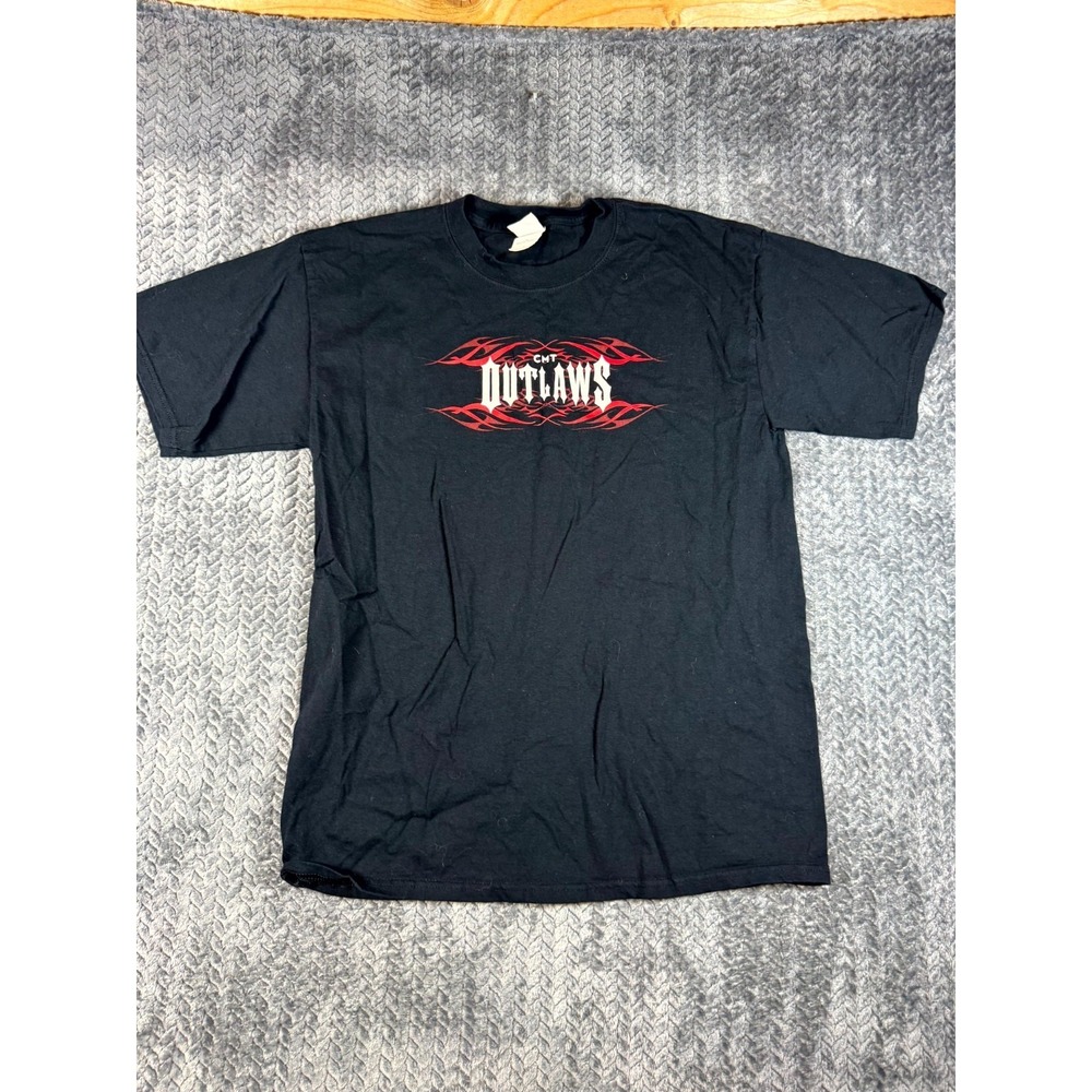 Gildan Activewear Ultra Cotton Heavyweight T Shirt Men Large CMT Outlaws Graphic